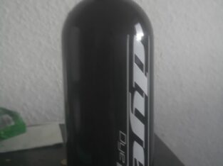 Dye HP Flasche mit Regulator