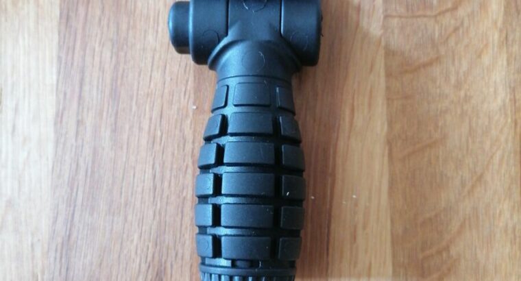 Airsoft / Painball / Softair Front Griff Polymer Griff